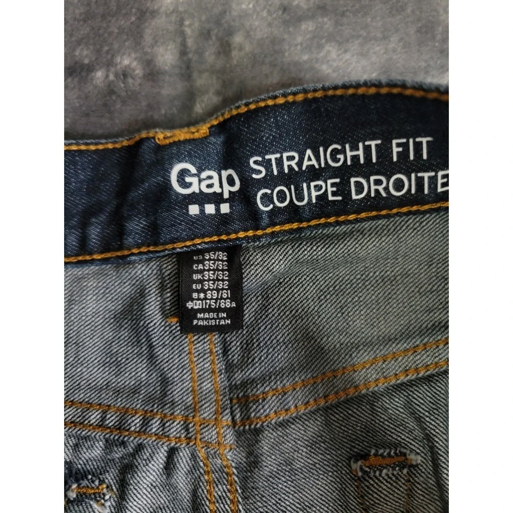 Gap Straight Fit Jeans Mens 35x32 Classic Denim Cotton Dark Indigo Distressed